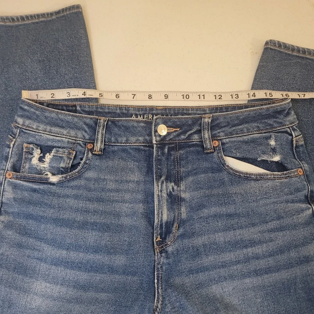 American Eagle 14 Mom Jeans Womens Blue Distressed High Rise Stretch Denim